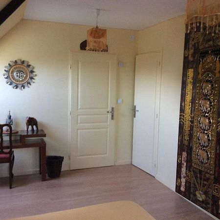 L Entre Deux Bed & Breakfast Champcey Phòng bức ảnh