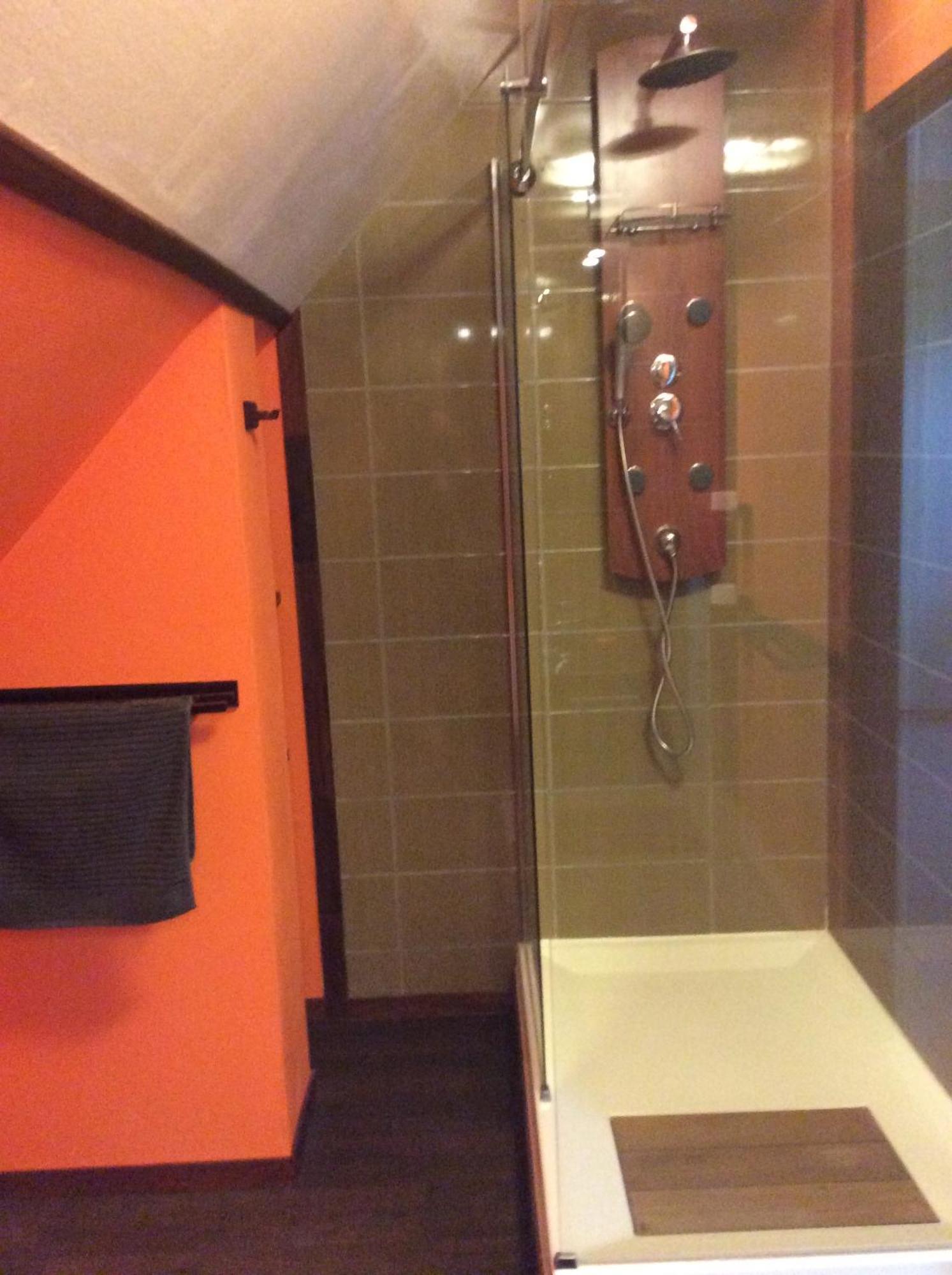 L Entre Deux Bed & Breakfast Champcey Phòng bức ảnh