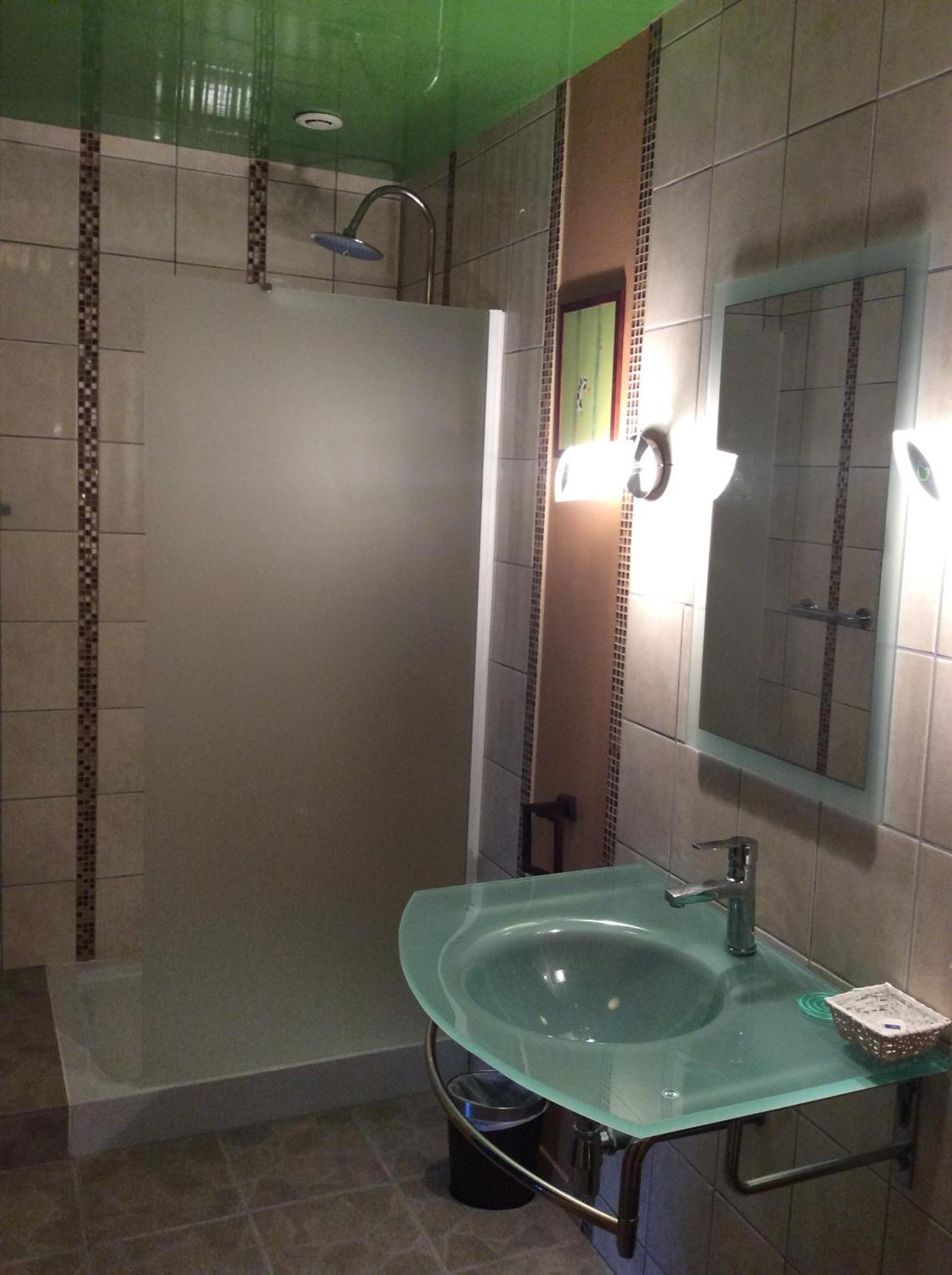 L Entre Deux Bed & Breakfast Champcey Phòng bức ảnh